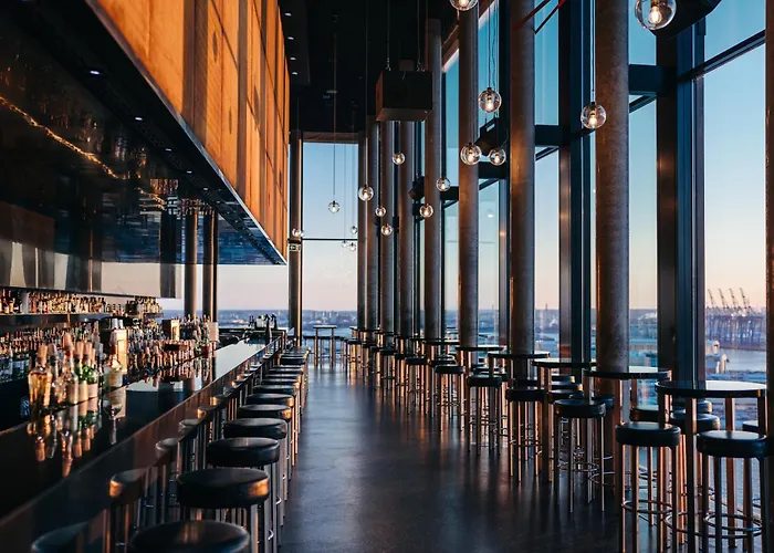 Empire Riverside Hotel